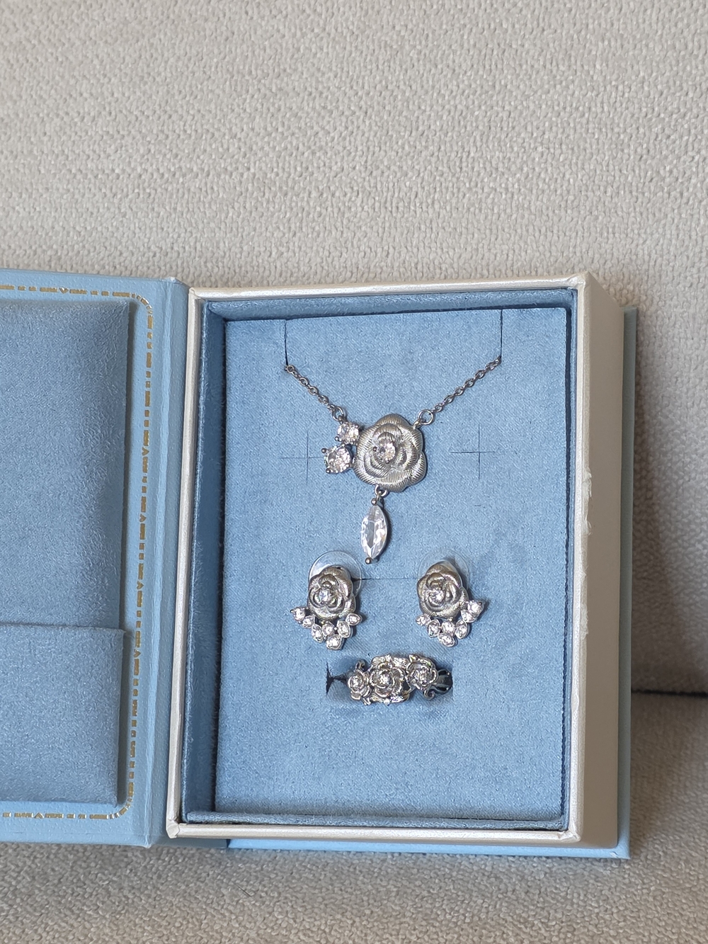 Sterling Silver Rose Necklace, Earrings & Ring Set - Silver